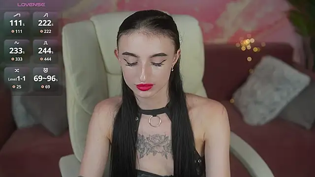 EmilyyMoon online show from 07.28.26