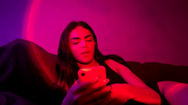 MarlyJess online show from 07.06.26