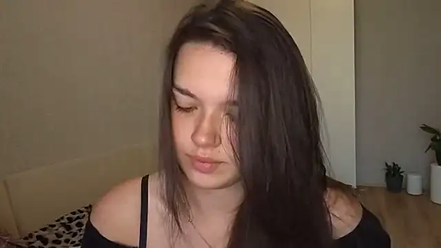 Snapshot of Vicki_queen chatting on 06.25.26 Vicki queen online show from 06.25.26
