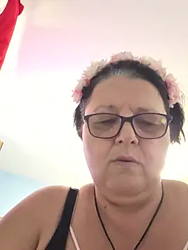 Diana Diafan online show from 06.17.26