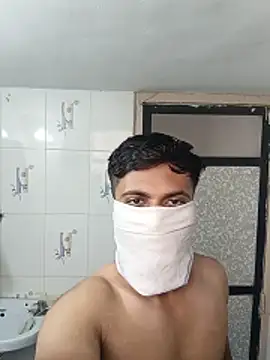 Snapshot of adil_cute chatting on 06.05.26 adil cute online show from 06.05.26