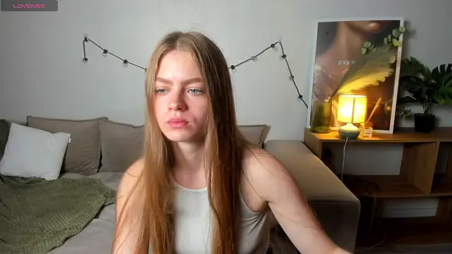 HoneyEmilly online show from 05.21.26