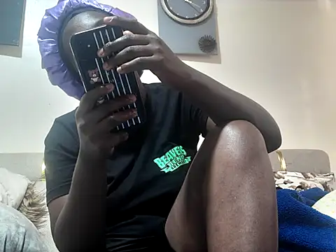 sexyleah25 online show from 07.04.26