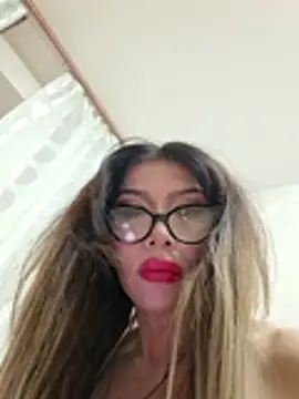 JessicaNichols  online show from 06.27.26