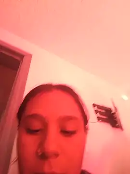 Snapshot of Amber_rose17 chatting on 05.26.26 Amber rose17 online show from 05.26.26