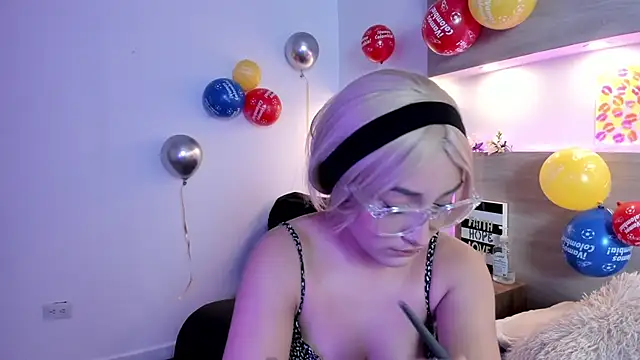 Nina-Mars online show from 06.25.26