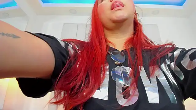 miia blumm online show from 06.15.26