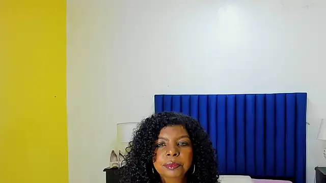 XtinaRave online show from 05.27.26
