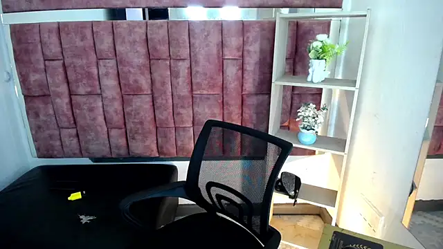 Logaanhotts online show from 05.29.26