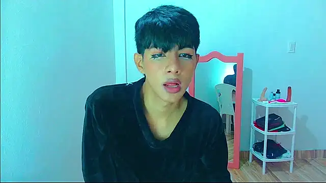 Snapshot of phuwin_bj chatting on 05.25.26 phuwin bj online show from 05.25.26