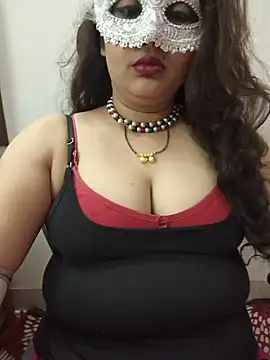Snapshot of kavyabhabhi chatting on 05.30.26 kavyabhabhi online show from 05.30.26