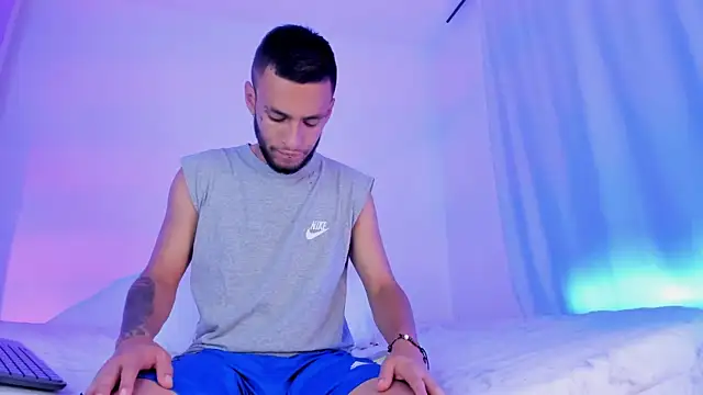  Kevin xxx online show from 01.26.25