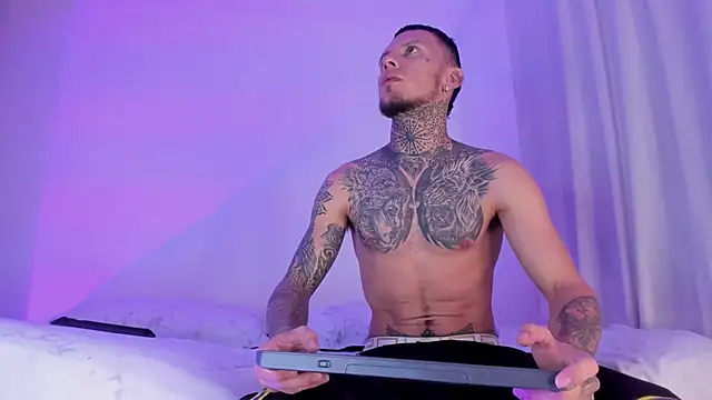  Kevin xxx online show from 03.06.25