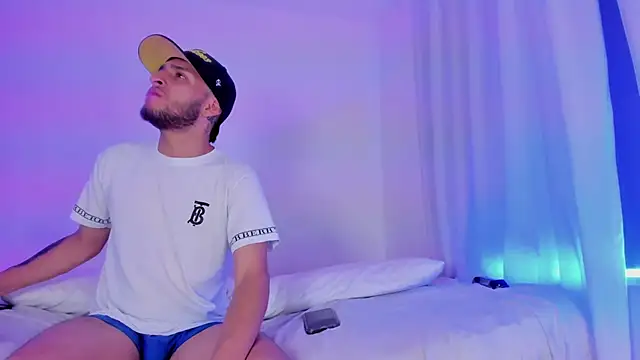  Kevin xxx online show from 09.18.25