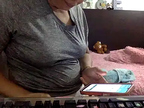mommy-flabia online show from 07.18.26