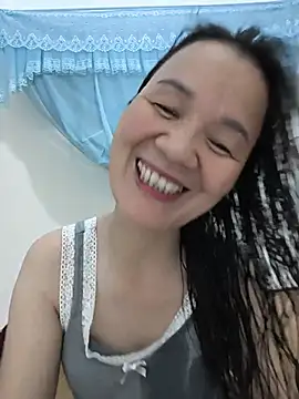 Lye lovely online show from 07.24.26