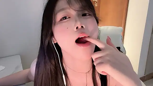 April UU online show from 05.26.26