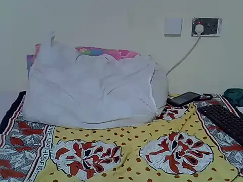 creamypetite online show from 07.22.26
