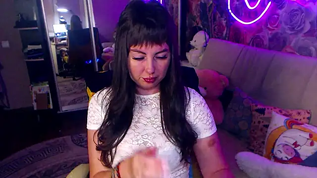 NinaTender22 online show from 06.17.26