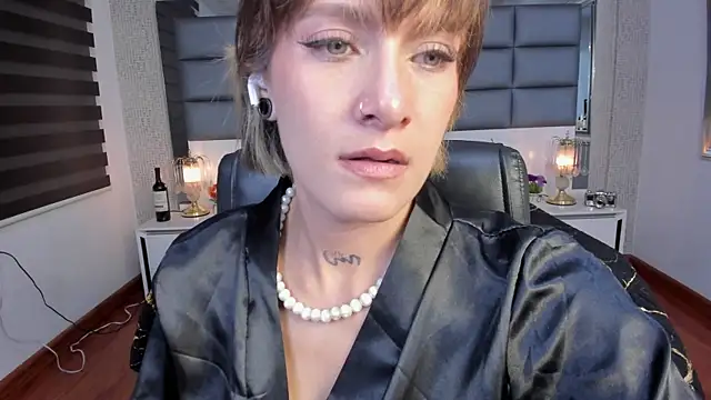 Mrs Regina clk online show from 07.07.26