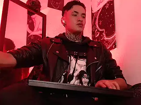 AlecBanne  online show from 08.07.26