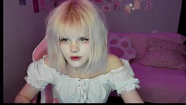 VelvetAlice online show from 07.17.26