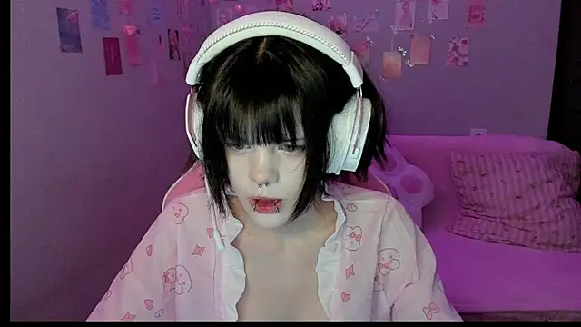 VelvetAlice online show from 07.23.26