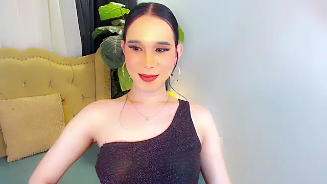LexiLoreOnTop online show from 06.09.26