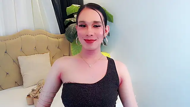 LexiLoreOnTop online show from 06.30.26