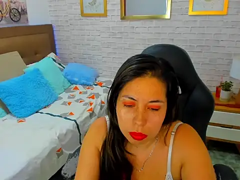 nikki nikoll online show from 07.27.26