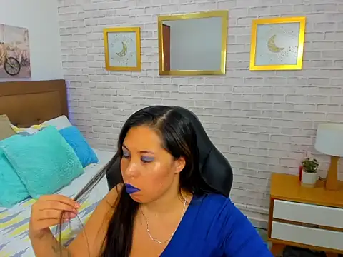 nikki nikoll online show from 07.28.26