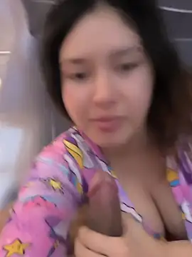 LuxuryCoupleX online show from 05.26.26