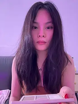 Snapshot of enen-123 chatting on 06.25.26 enen-123 online show from 06.25.26