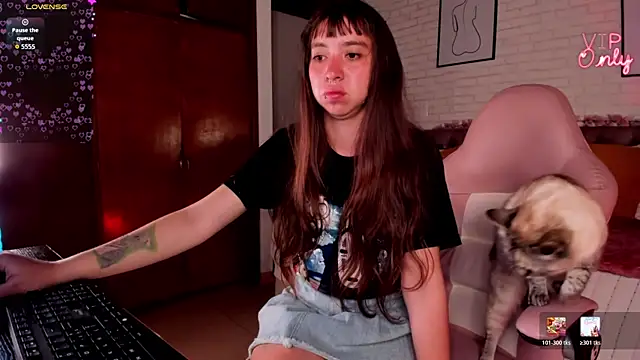 Scarlett  Cooper  1 online show from 07.25.26