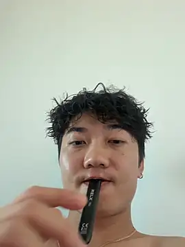 Snapshot of YourBadboy718 chatting on 05.26.26 YourBadboy718 online show from 05.26.26