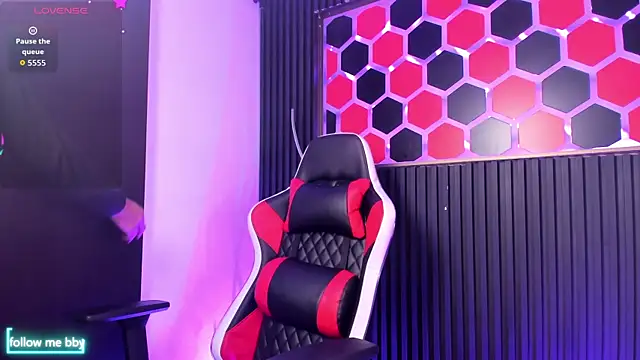 SantyFoxxs online show from 07.22.26