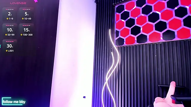 SantyFoxxs online show from 07.29.26
