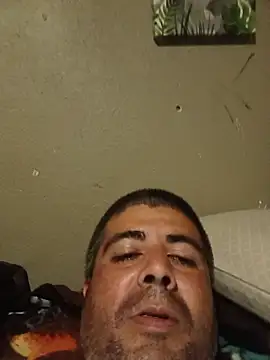 mikey1988figuero online show from 07.05.26