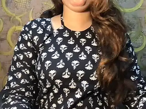 Avneet  online show from 07.27.26
