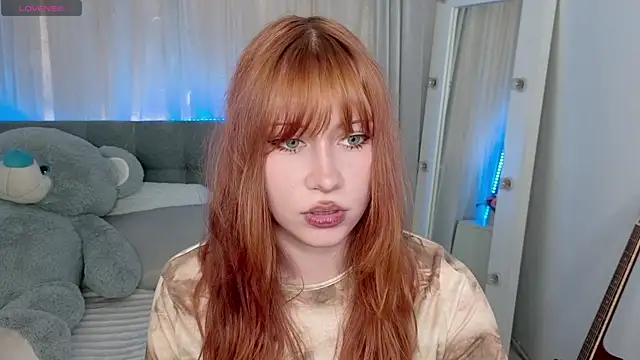 Snapshot of Fleur_Fox chatting on 05.29.26 Fleur Fox online show from 05.29.26