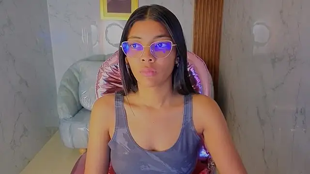 valentina gomez s online show from 06.13.26