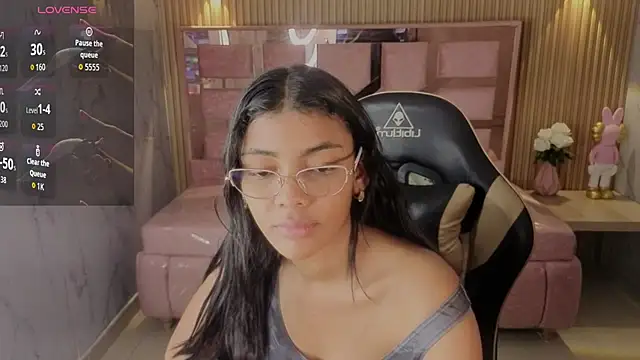 valentina gomez s online show from 07.28.26