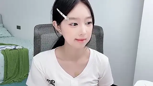 Yoyo33355 online show from 06.29.26