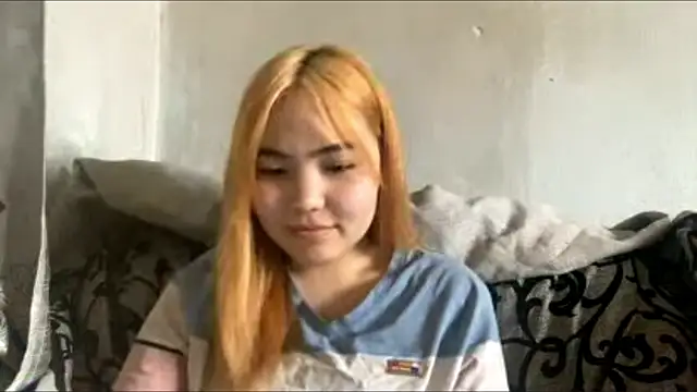Molly Teddy online show from 06.28.26