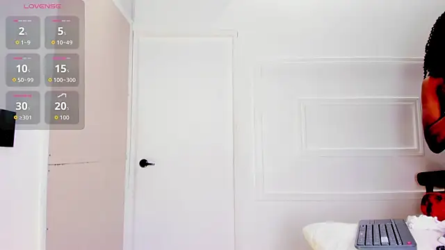 emmaalennox   online show from 07.22.26