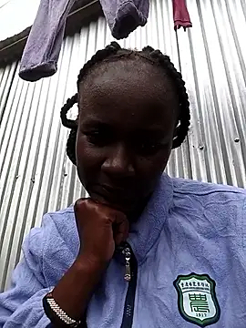 Ebonylouisa online show from 06.19.26