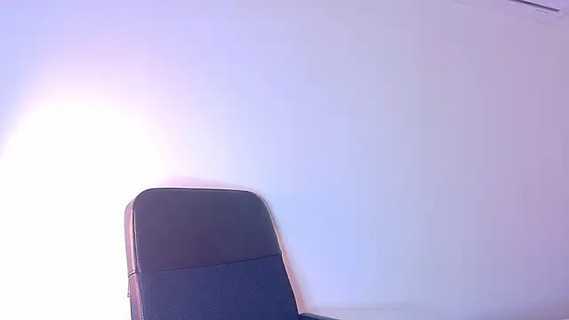 AmeliaLaurent  online show from 07.25.26