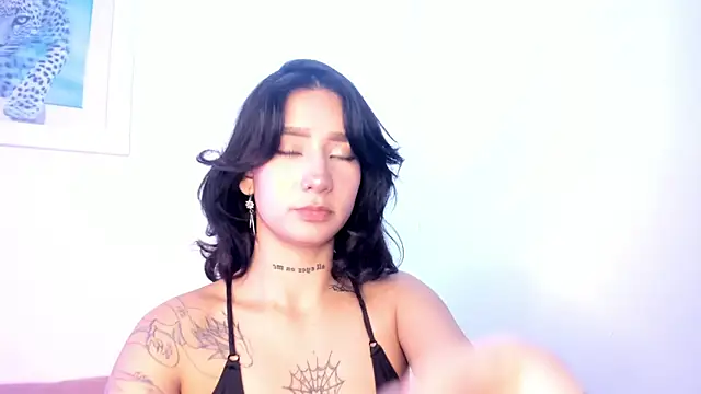 SophieMoneet online show from 07.28.26