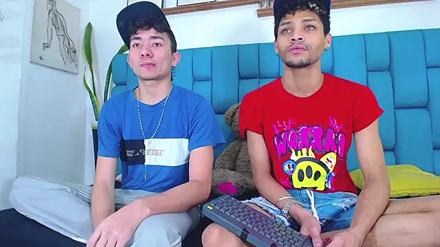 STRANGER BOYS online show from 07.13.26