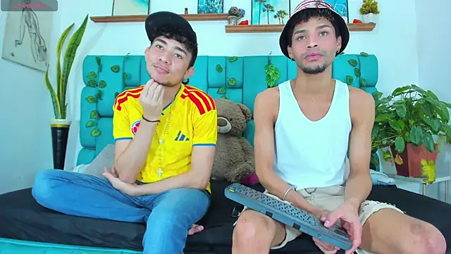 STRANGER BOYS online show from 07.28.26